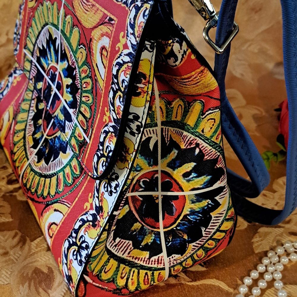 Vibrant Multicolor Patterned Women's Shoulder Bag - image 11